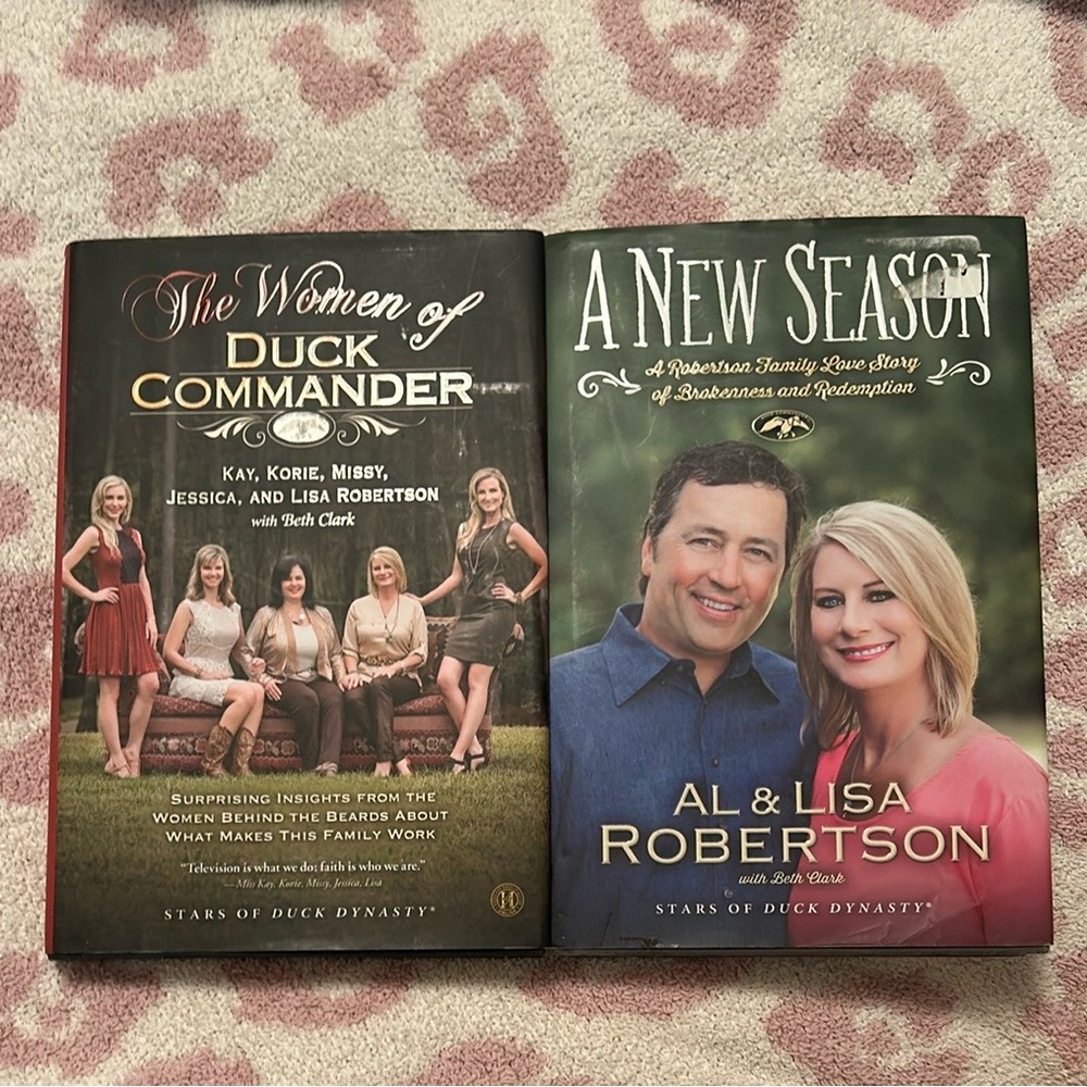 Black and Brown Book Set with Duck Dynasty Theme